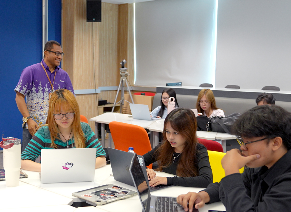 Digital Business (International Program)