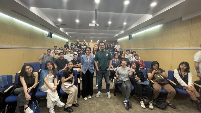 Shaping Agile Collaborators