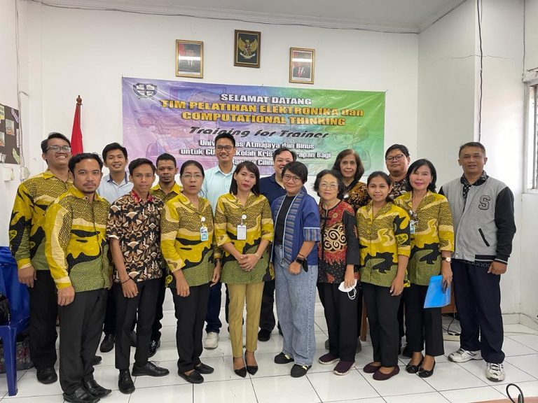 Training for Trainers : Community Development for Teacher at Sekolah Kristen Harapan Bagi Bangsa