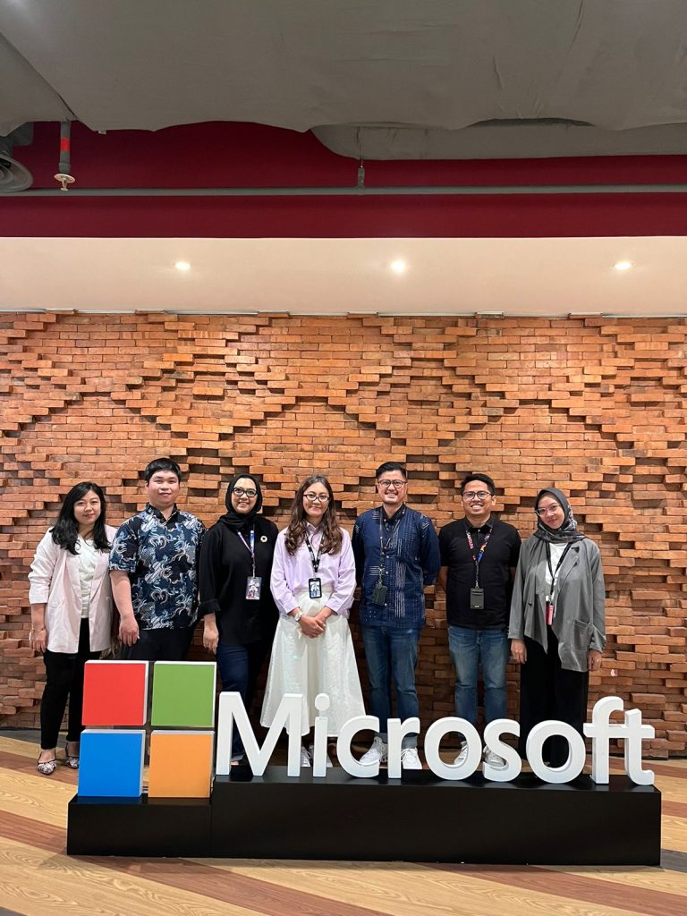 SheCodes Society BINUS International and Microsoft Discuss Potential Collaboration for Empowering Women in Tech