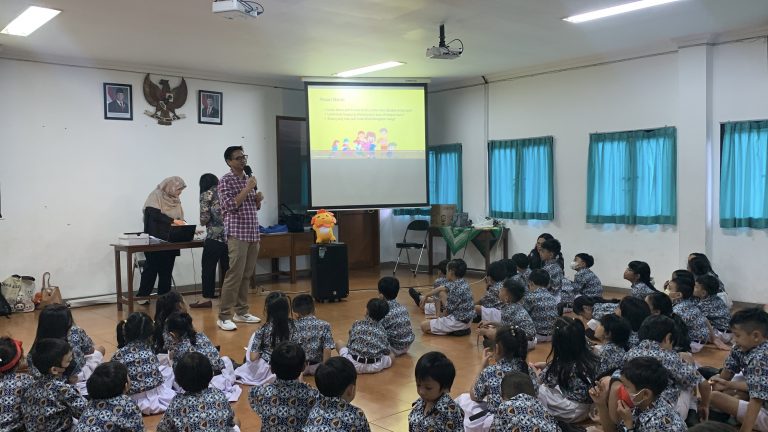 Empowering Young Minds: Financial Literacy Workshop by BINUS University International at SD Pangudi Luhur, Jakarta