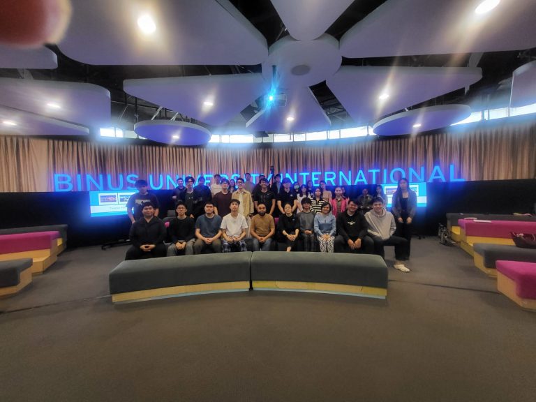 Guest Lecture Session: Software-Defined Networking from a Software Engineering Perspective