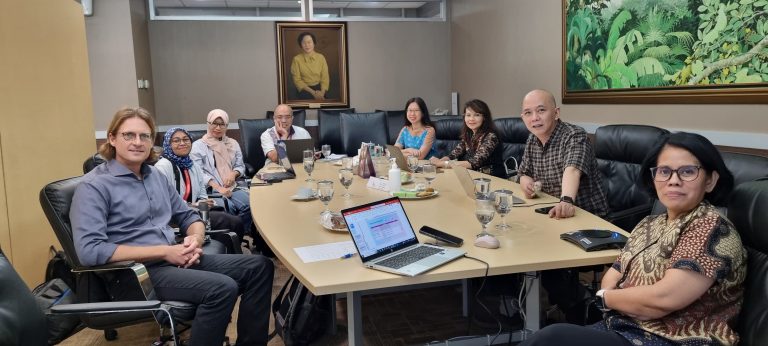 Prof. Joseph J. French Visits BINUS University JWC Campus