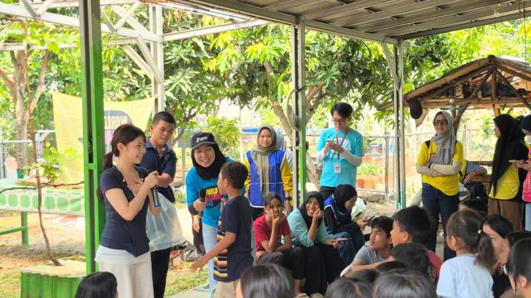 Bridging Circular Economy & Community Action: BINUS Finance International Program Supports World Cleanup Day Banten 2026