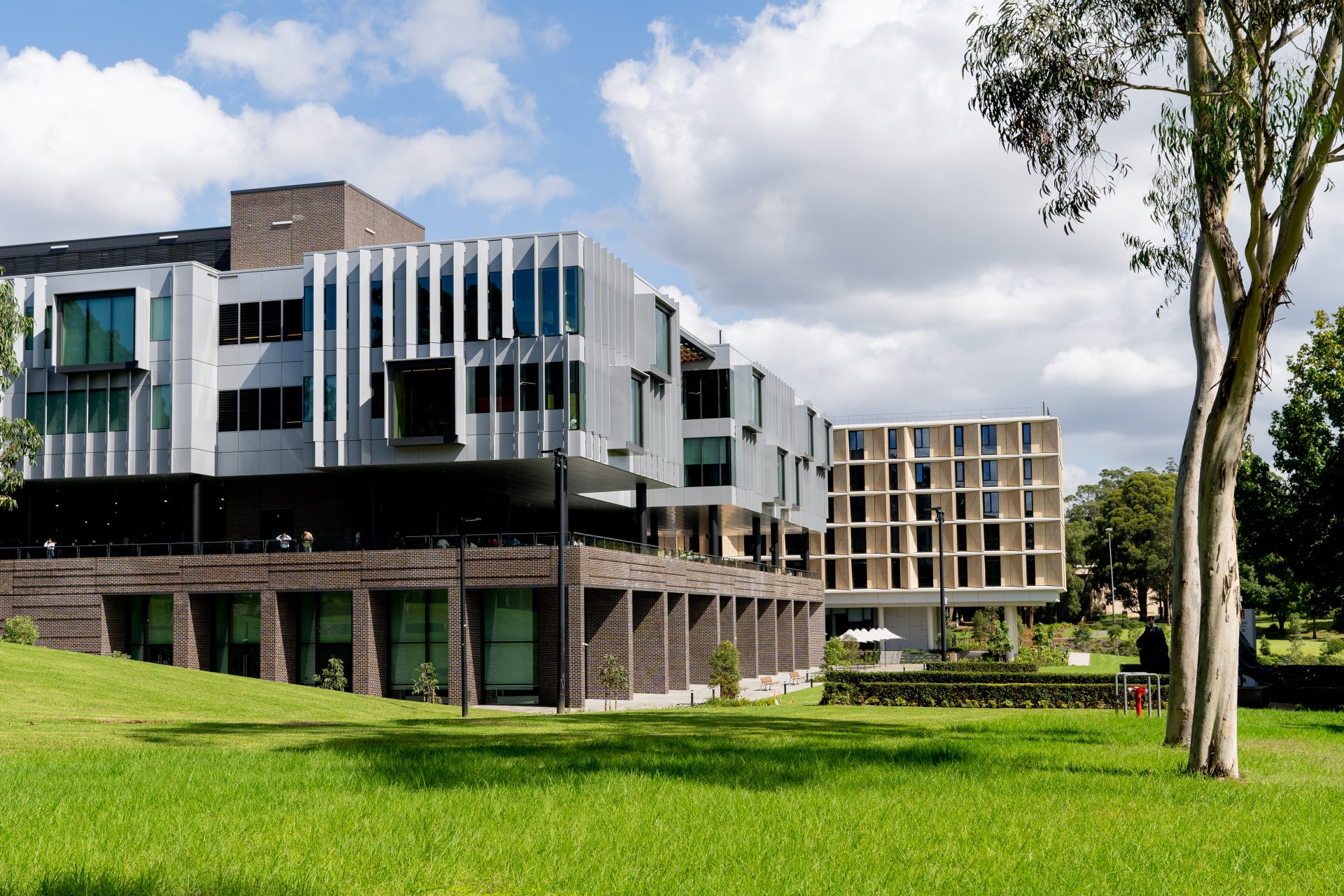 Macquarie University